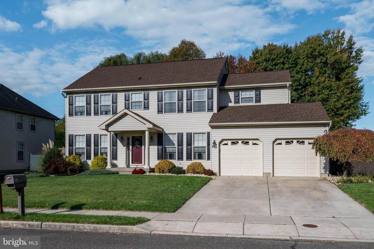 10 Whitehaven Drive - Photo 1