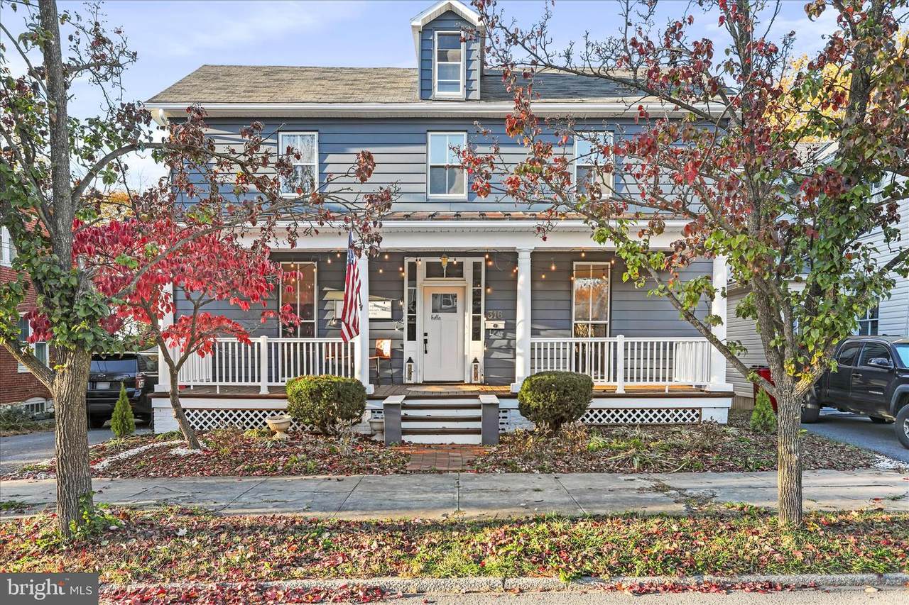 316 Washington Street - Photo 1