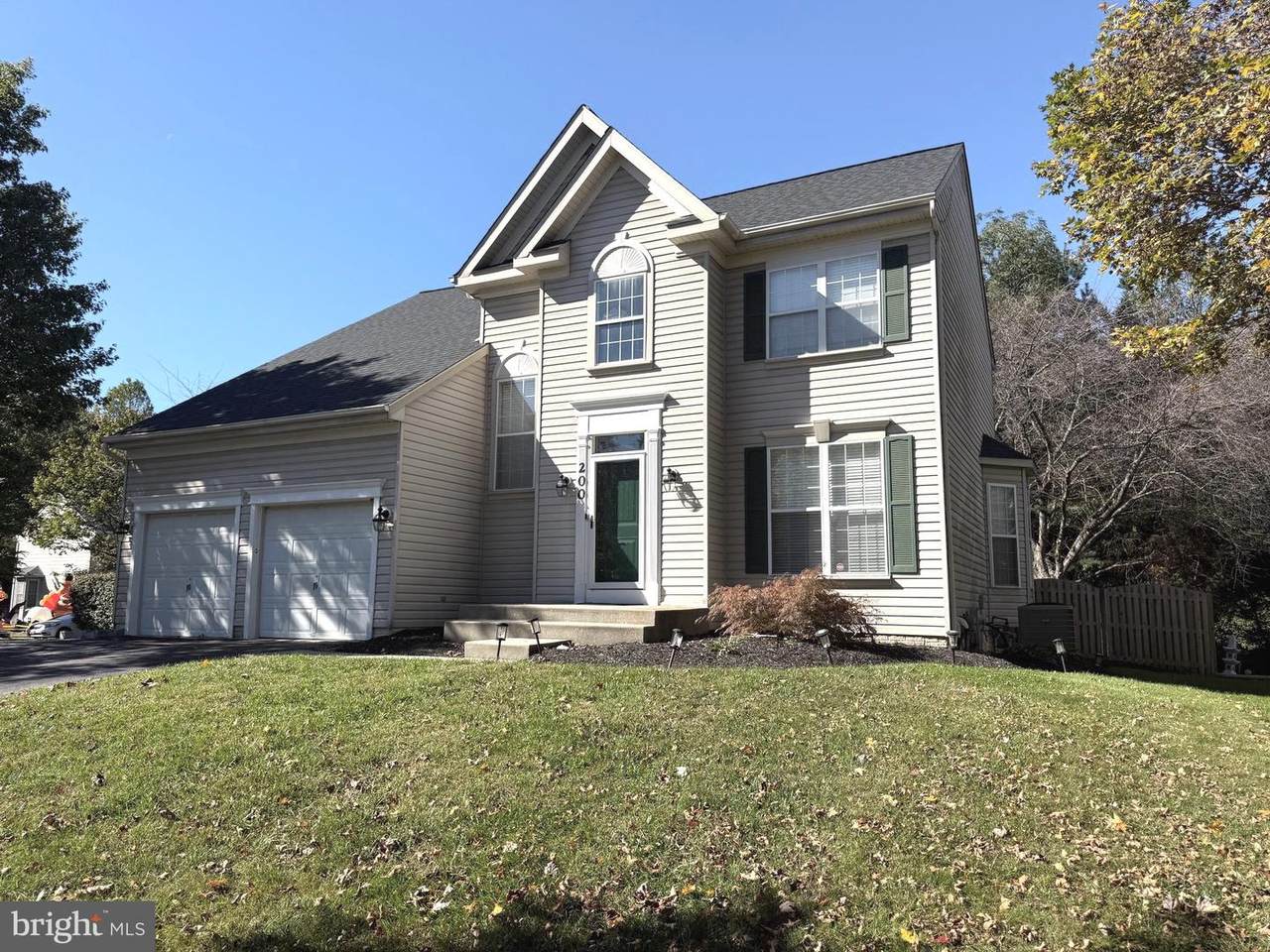 200 Mccamish Court - Photo 1