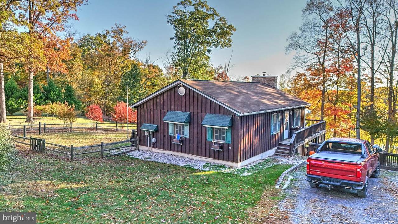 119 Palm Lane - Photo 1