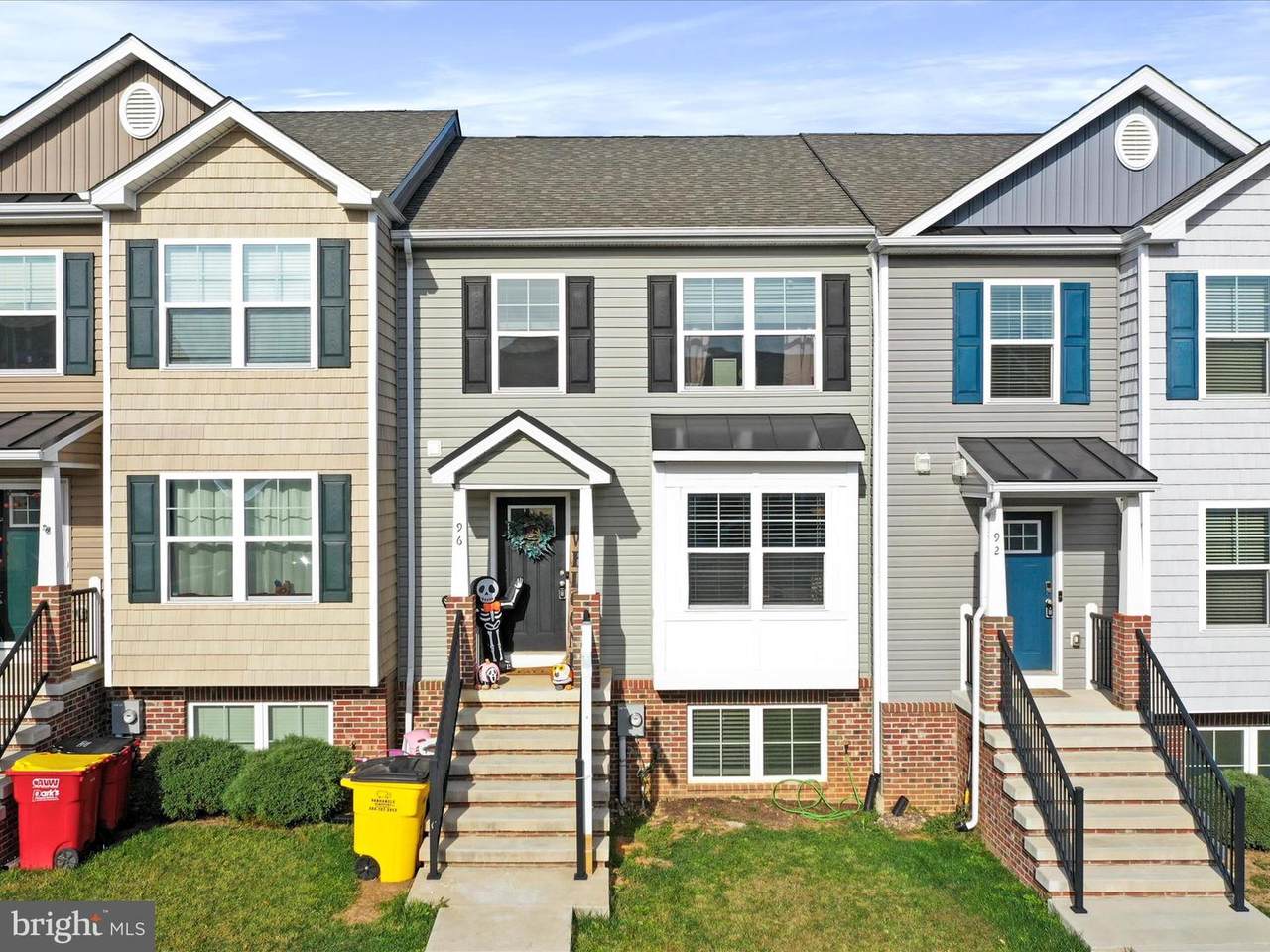 96 Carnes Way - Photo 1