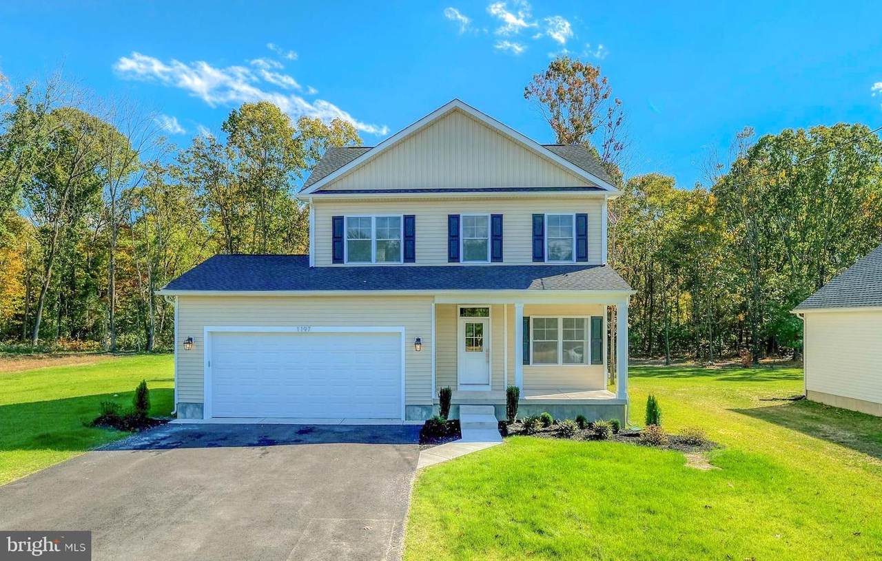 1197 Lincoln Avenue - Photo 1