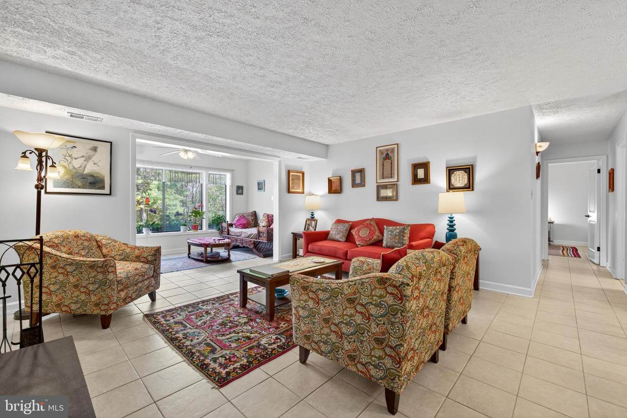910 Windbrooke Drive - Photo 1