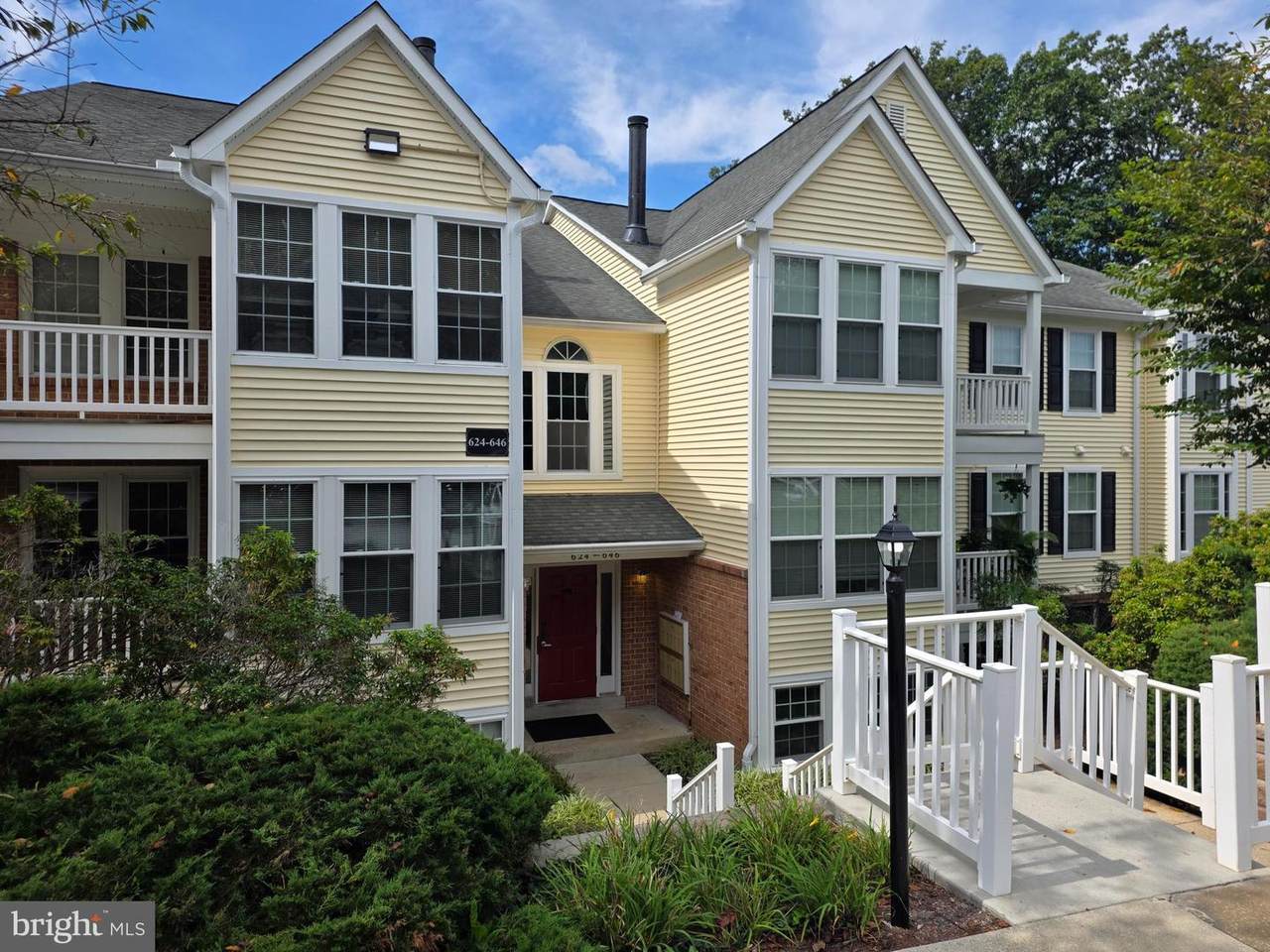 628 Southern Hills Drive - Photo 1