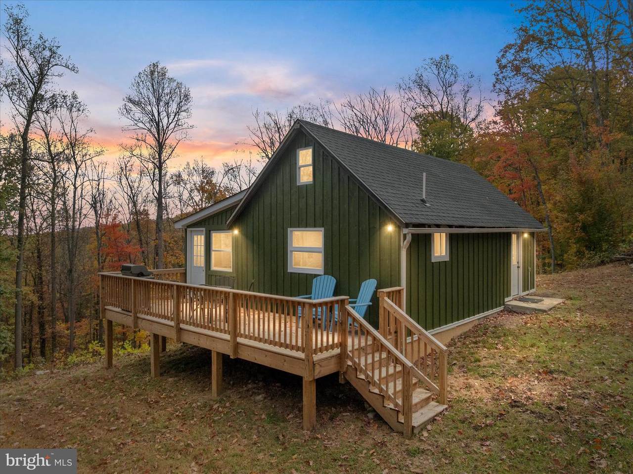 875 Hunter Lane - Photo 1