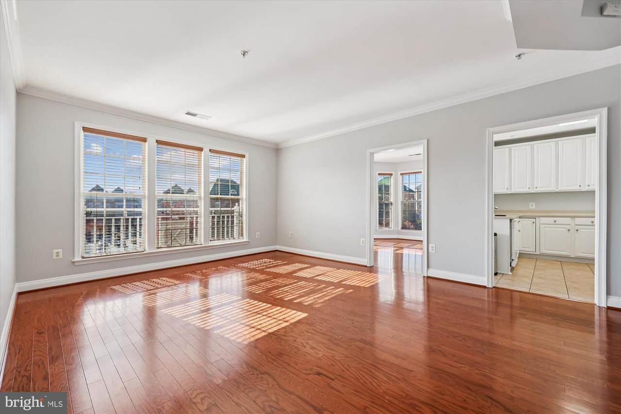 802 Grand Champion Drive - Photo 1