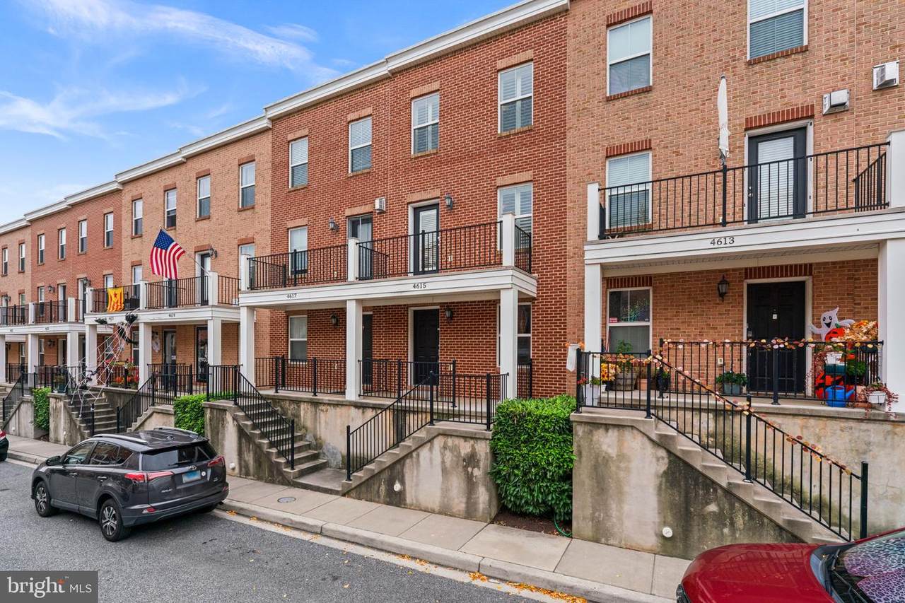 4615 Dillon Place - Photo 1