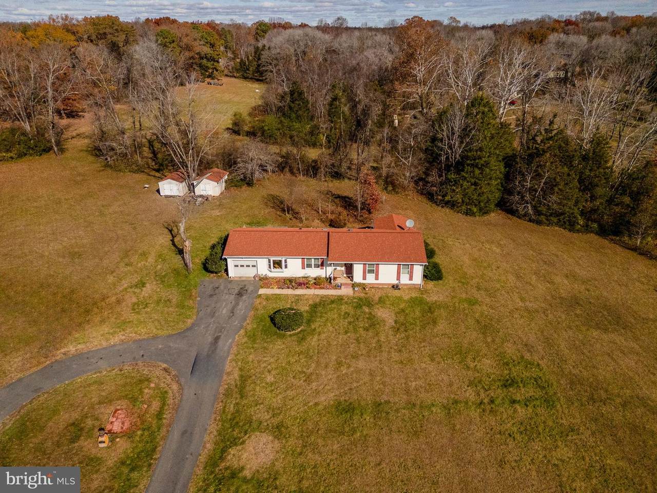 22 Leslie Drive - Photo 1