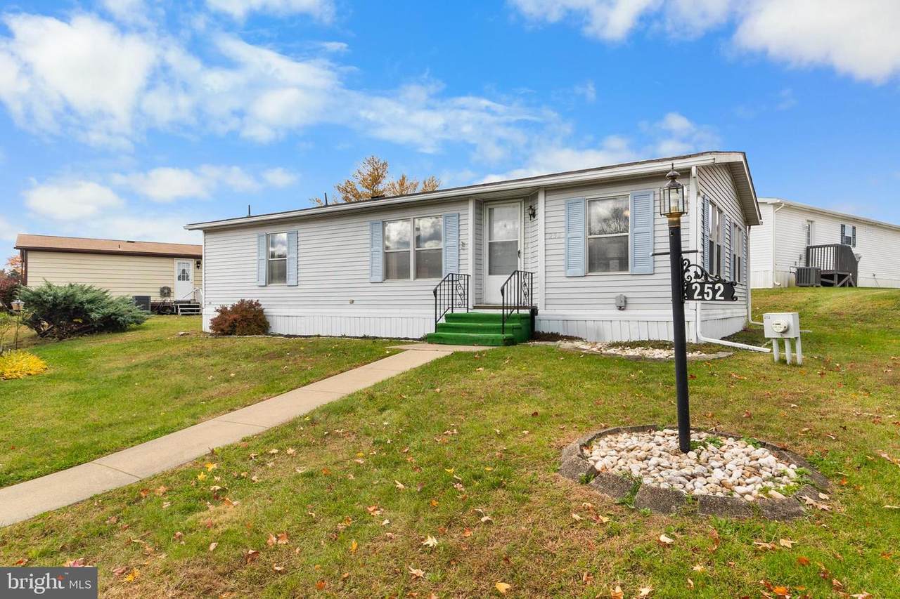 252 Fawn Valley Court - Photo 1