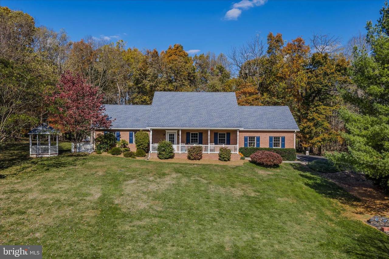 293 Miranda Court - Photo 1