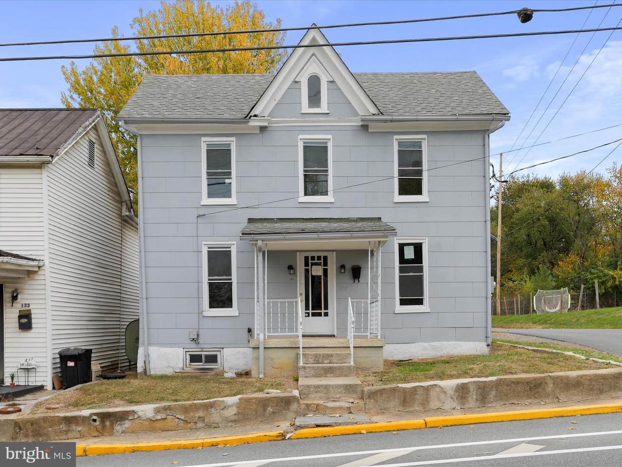 135 Woodbury Avenue - Photo 1