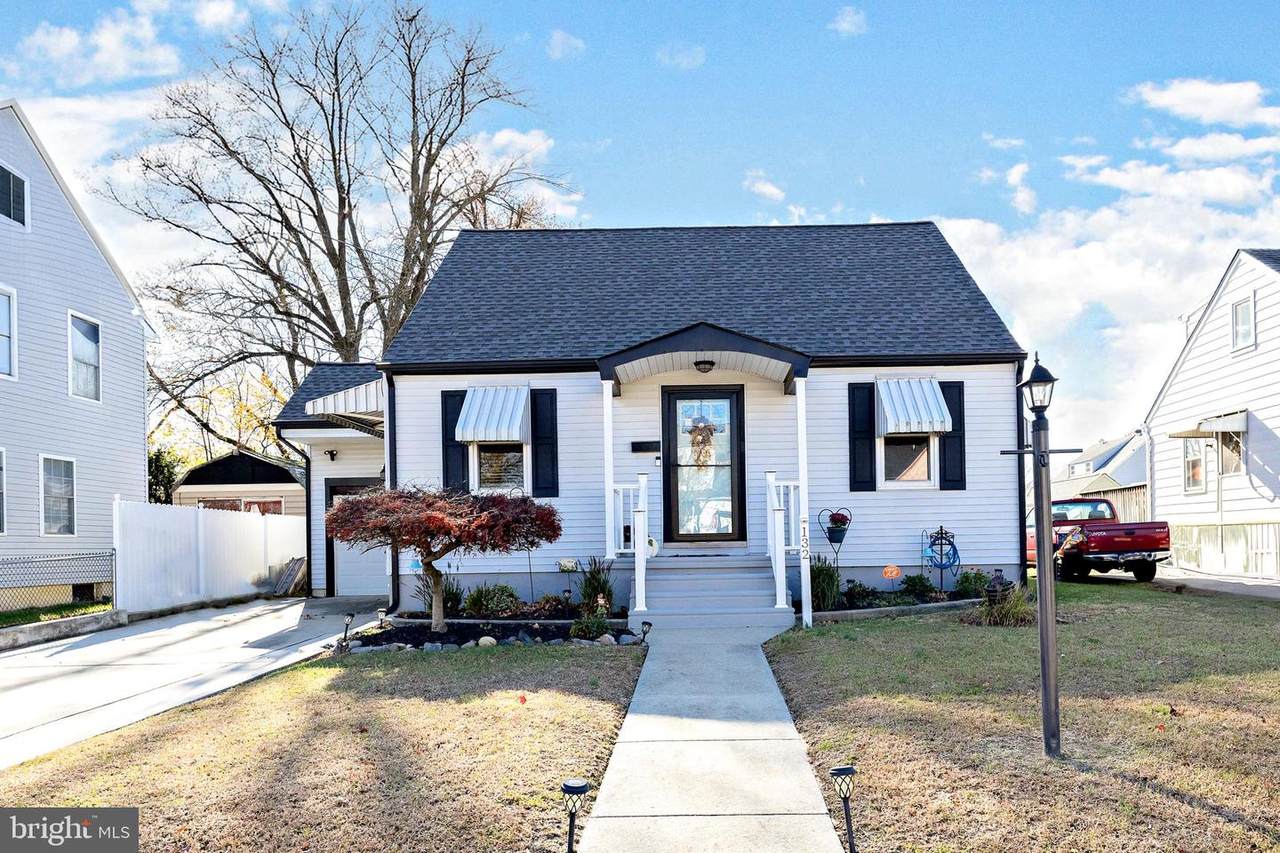 132 Oak Avenue - Photo 1