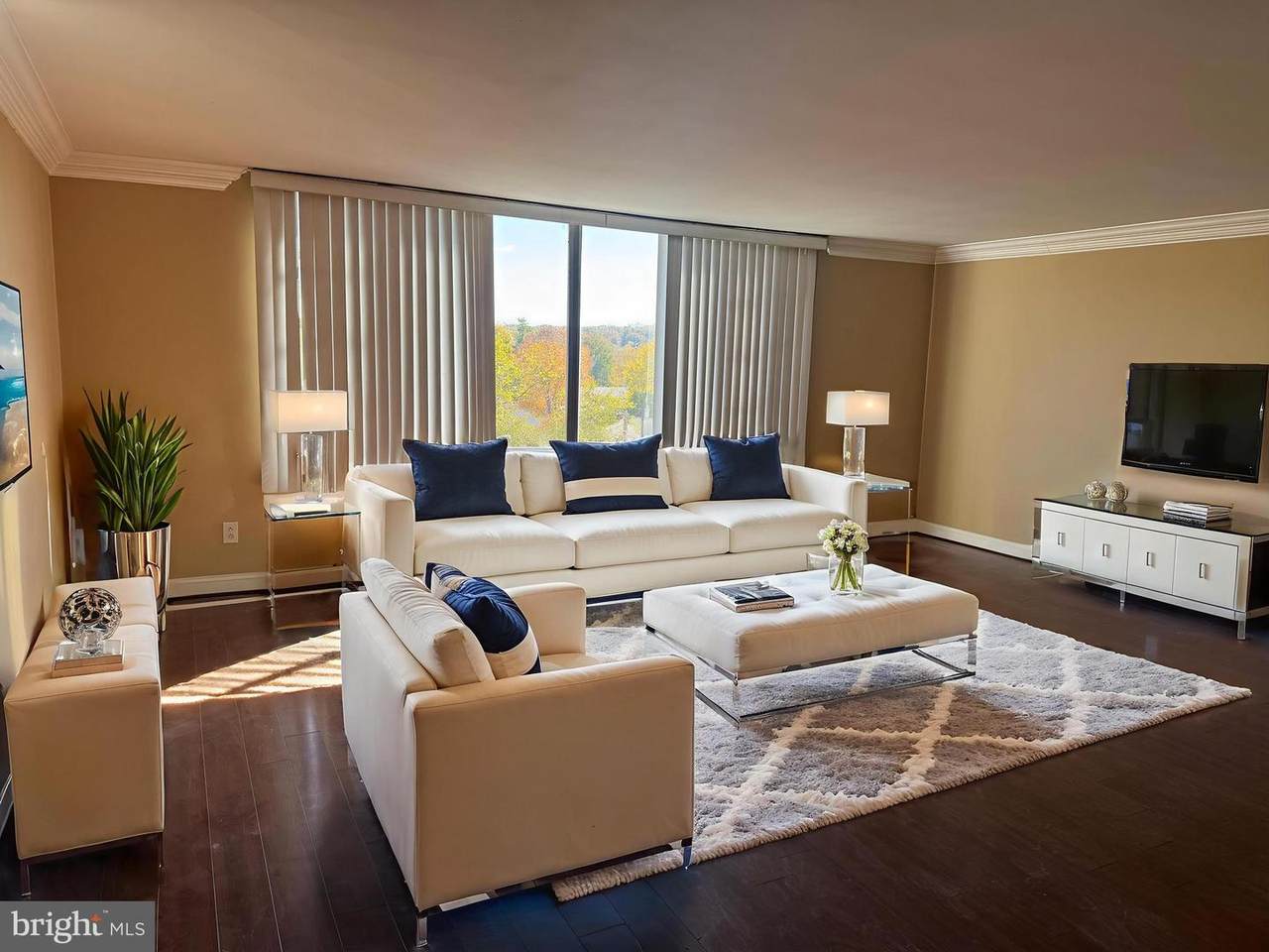 4600 Duke Street - Photo 1