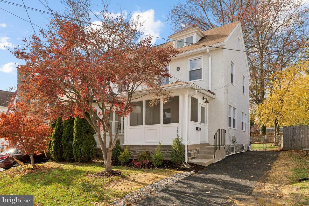 2110 Bellemead Avenue - Photo 1