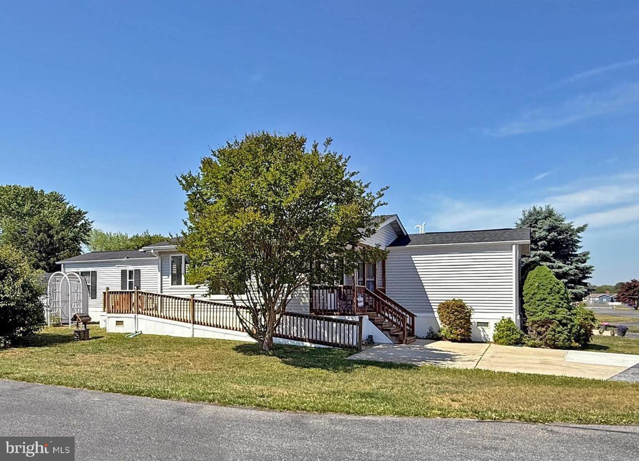 1 Andover Lane - Photo 1