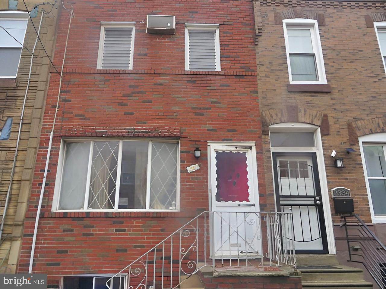 2332 Dickinson Street - Photo 1