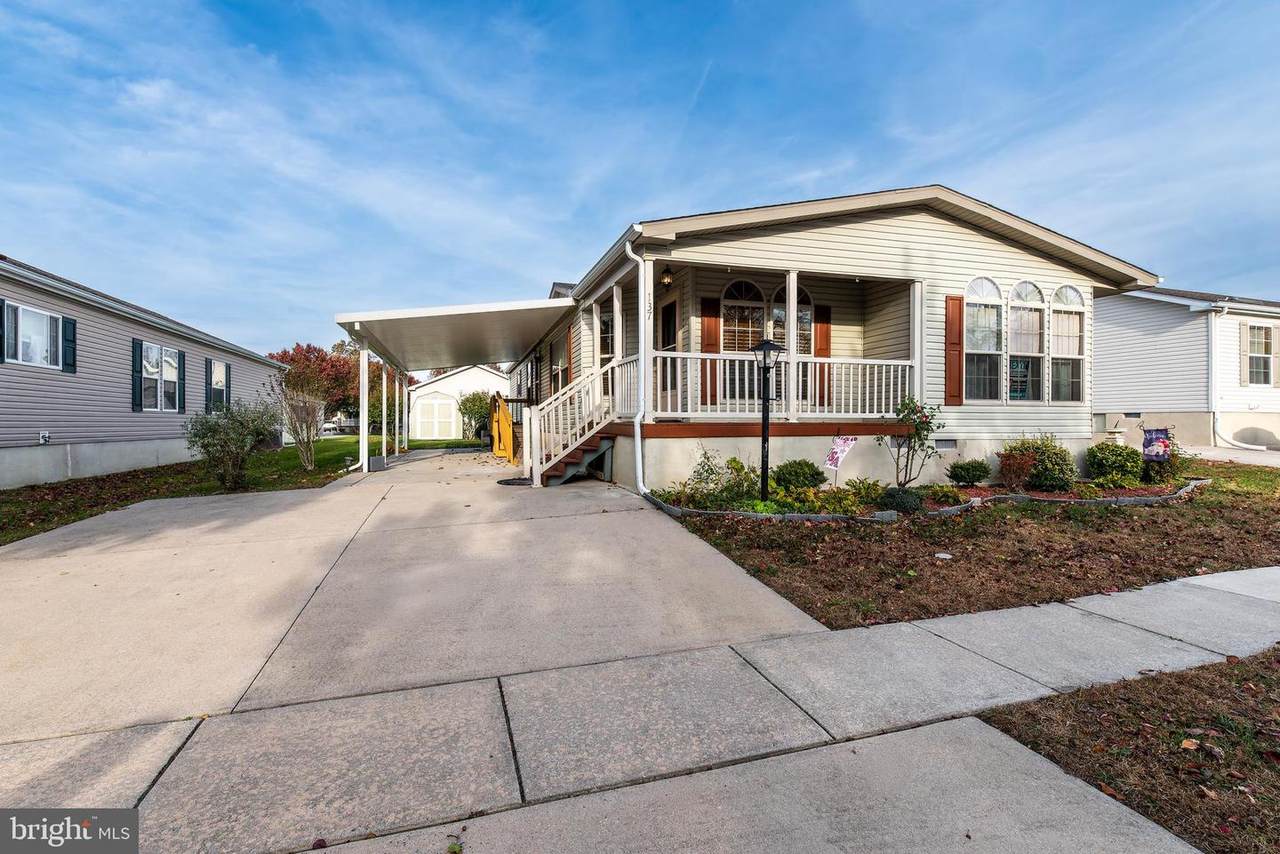 1616 Pennsylvania Avenue - Photo 1