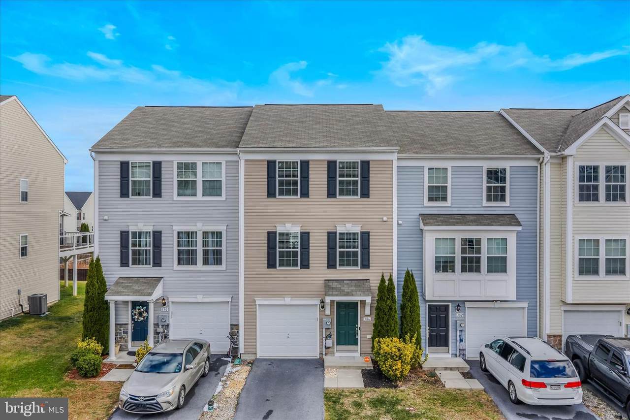 386 Rumbling Rock Road - Photo 1