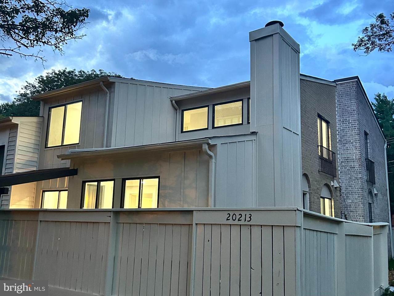 20213 Lea Pond - Photo 1