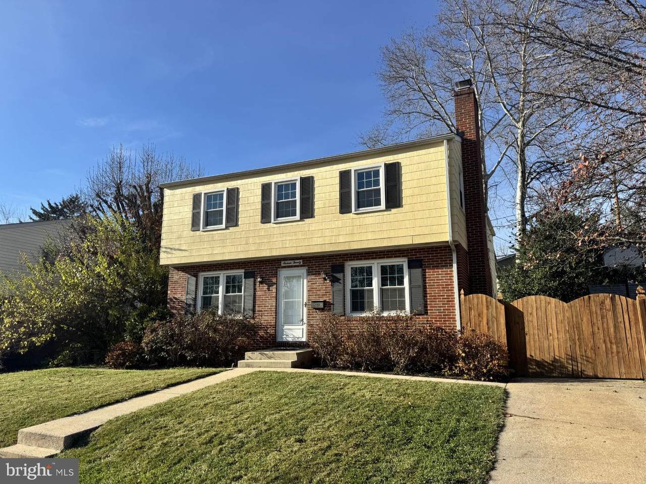 1620 Trebor Court - Photo 1