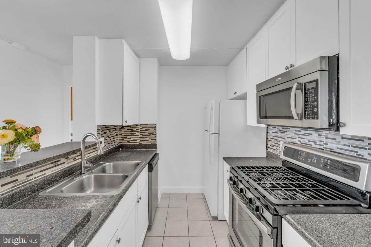 60 Van Dorn Street - Photo 1