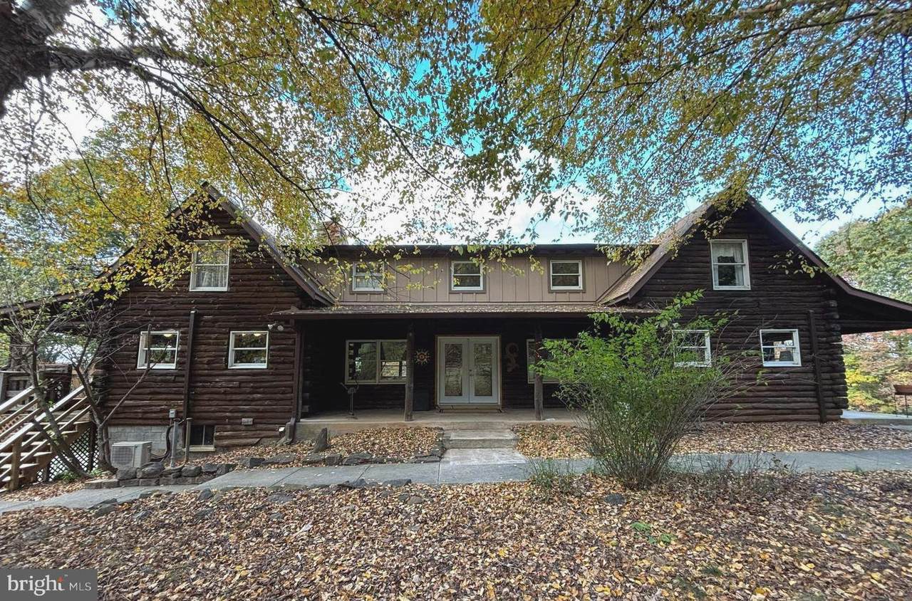 1402 Hoffmaster Road - Photo 1