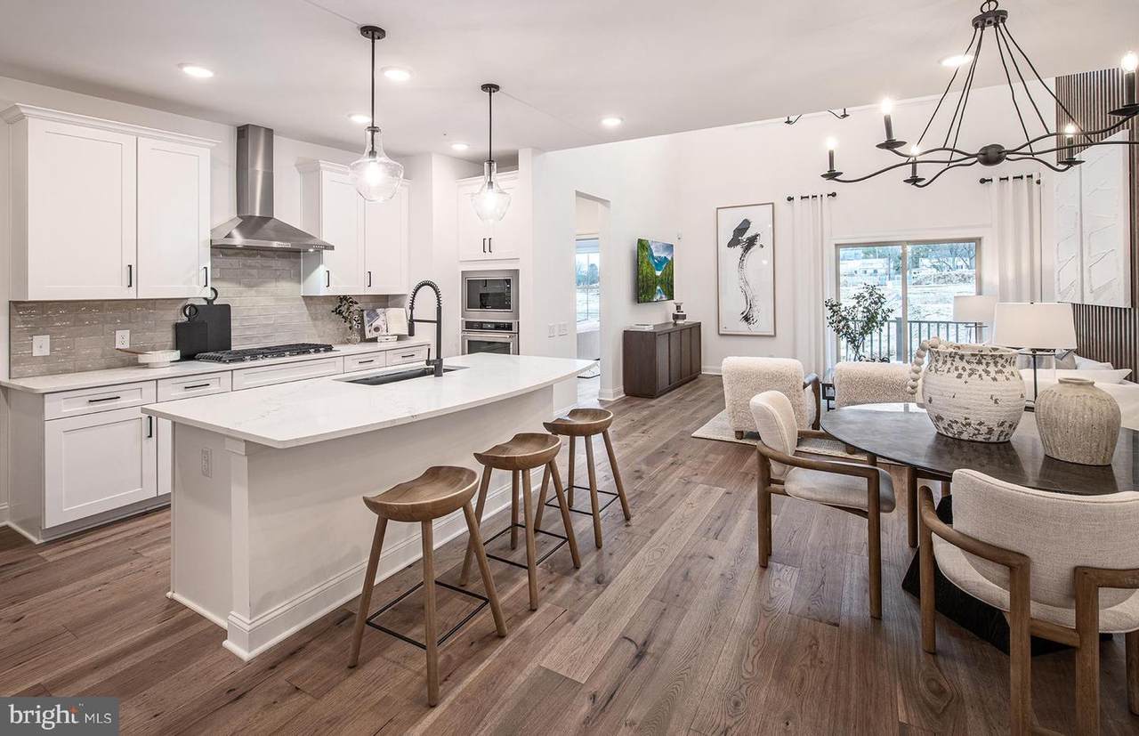 3020 Marquis Lane - Photo 1