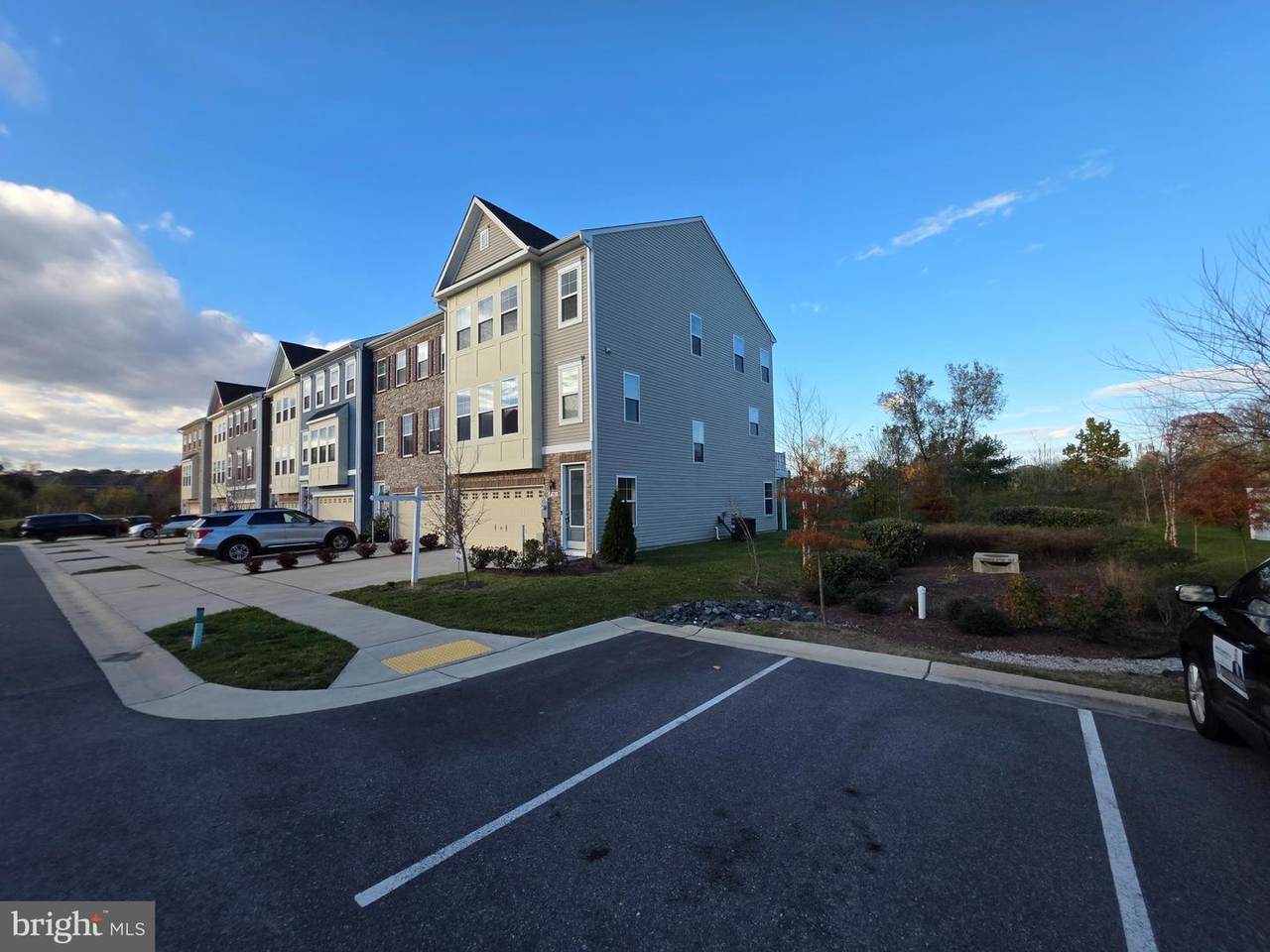 8381 Amber Beacon Circle - Photo 1