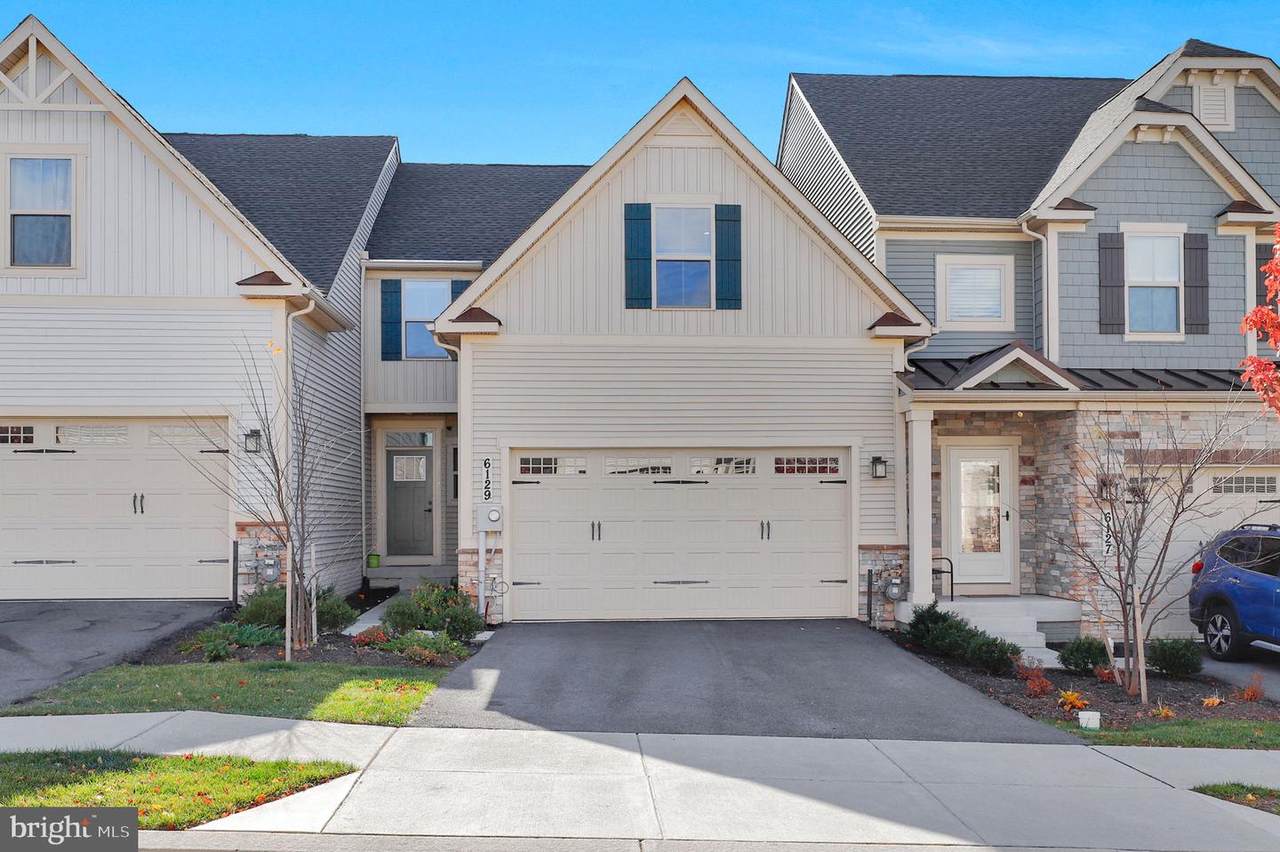 6129 Dock Street - Photo 1