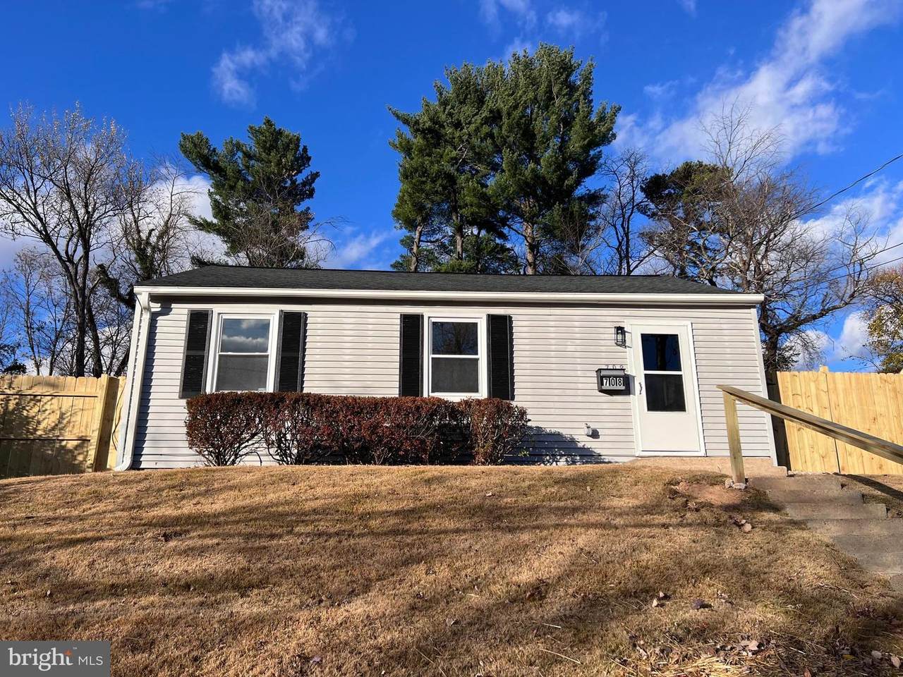 708 Crabb Avenue - Photo 1