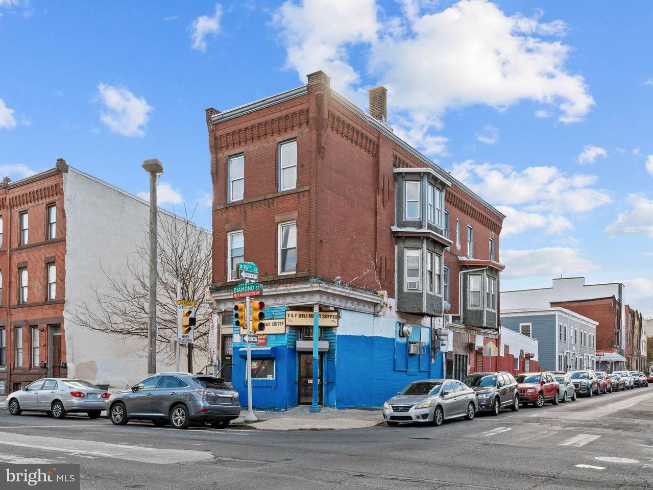 1542 Diamond Street - Photo 1