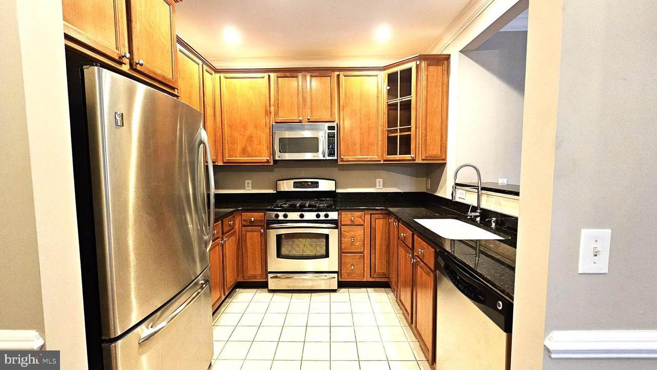 1121 Colts Circle - Photo 1