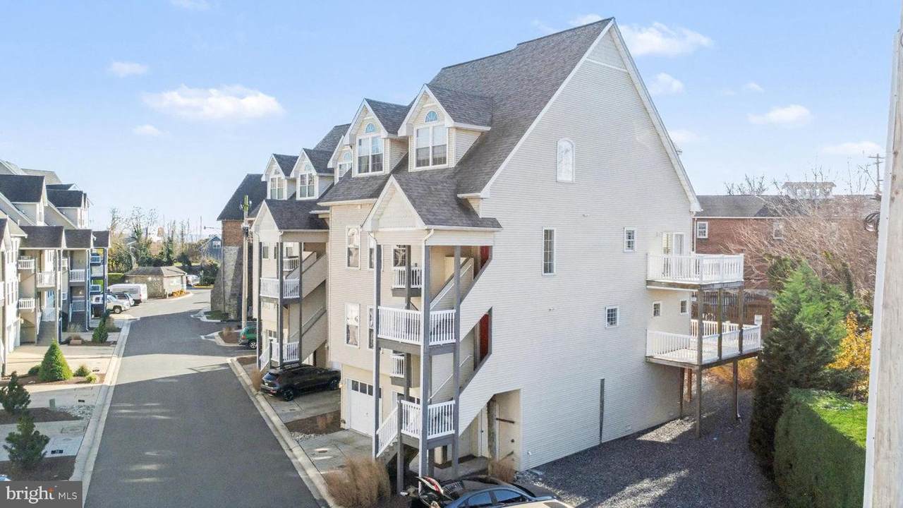 204-A Seneca Way - Photo 1