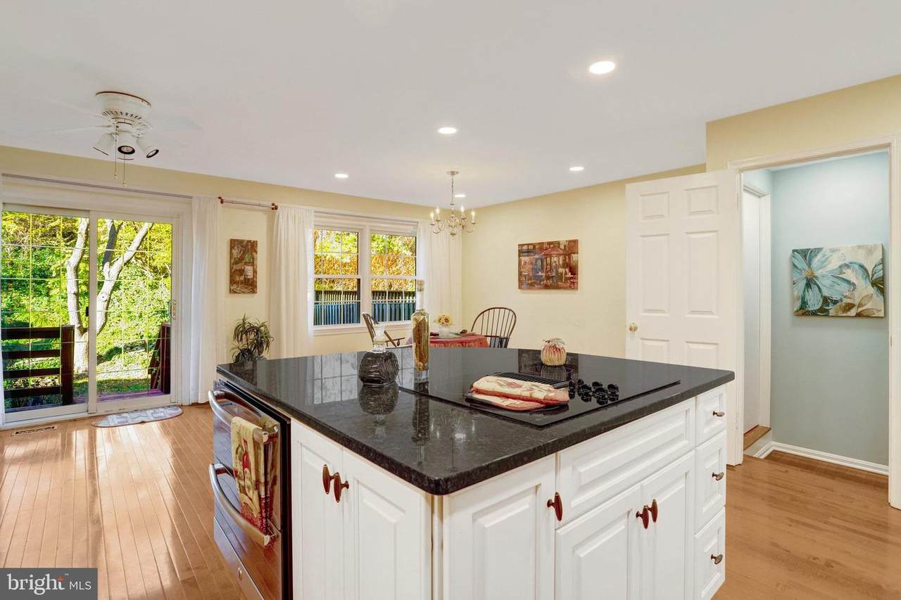 6122 Old Brentford Court - Photo 1