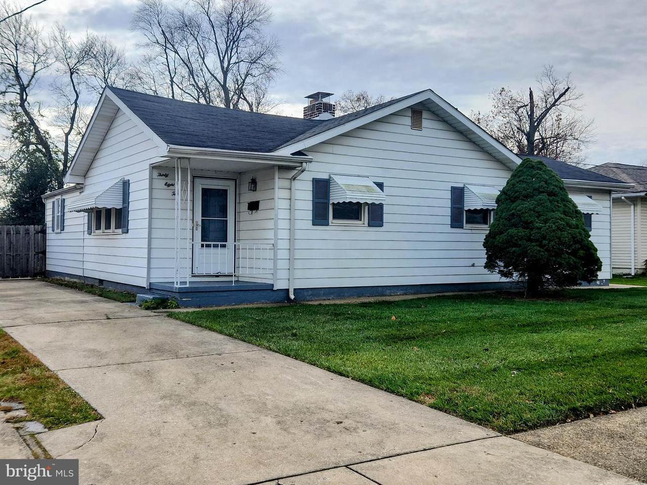 3810 Katherine Avenue - Photo 1