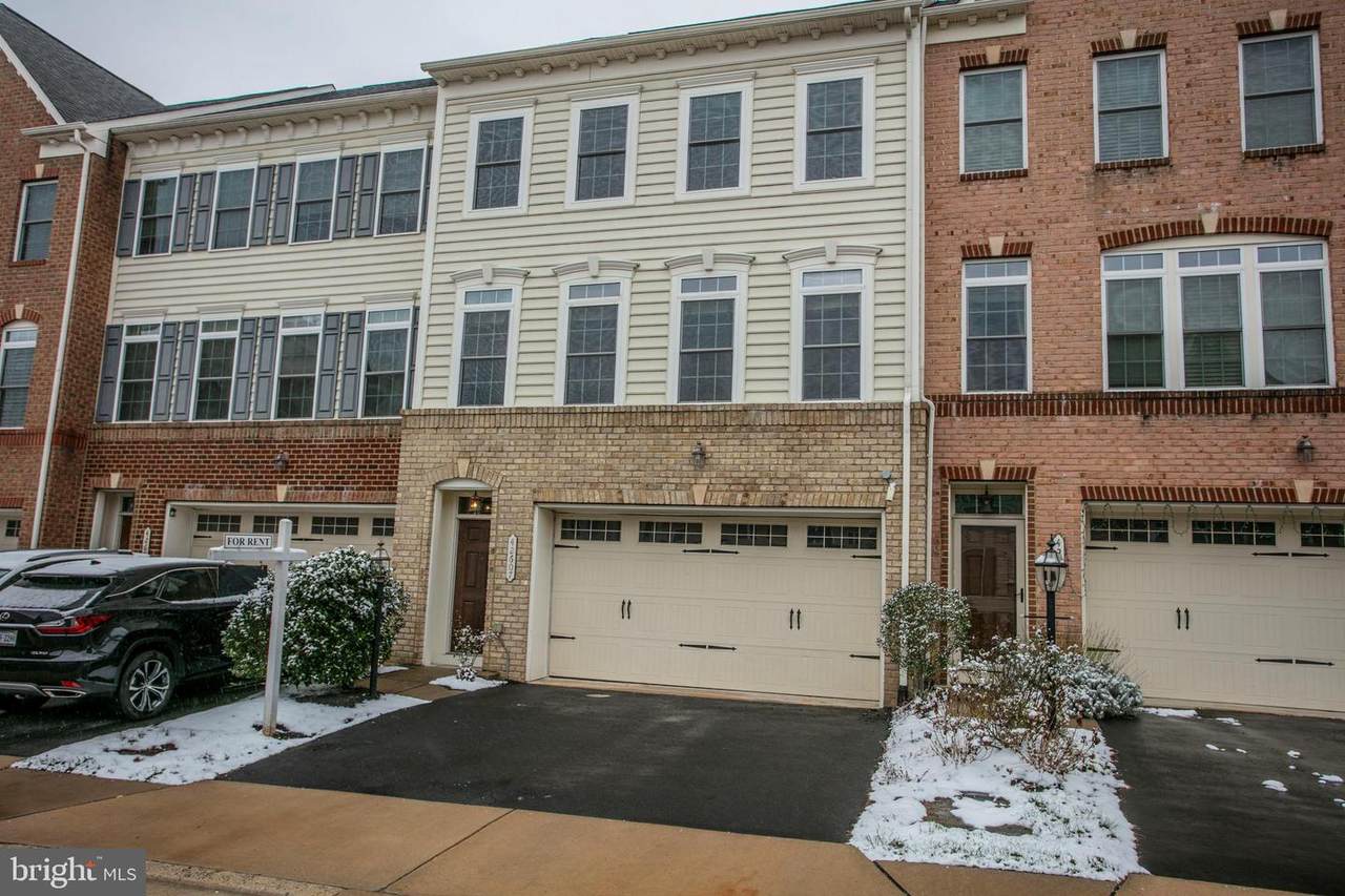 42607 Offenham Terrace - Photo 1