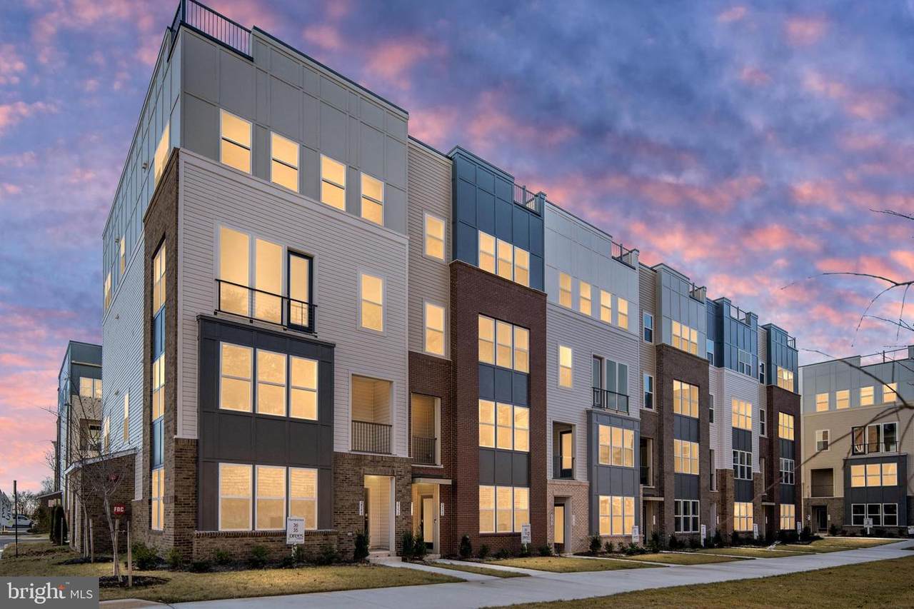 2540 Neabsco Common Place - Photo 1