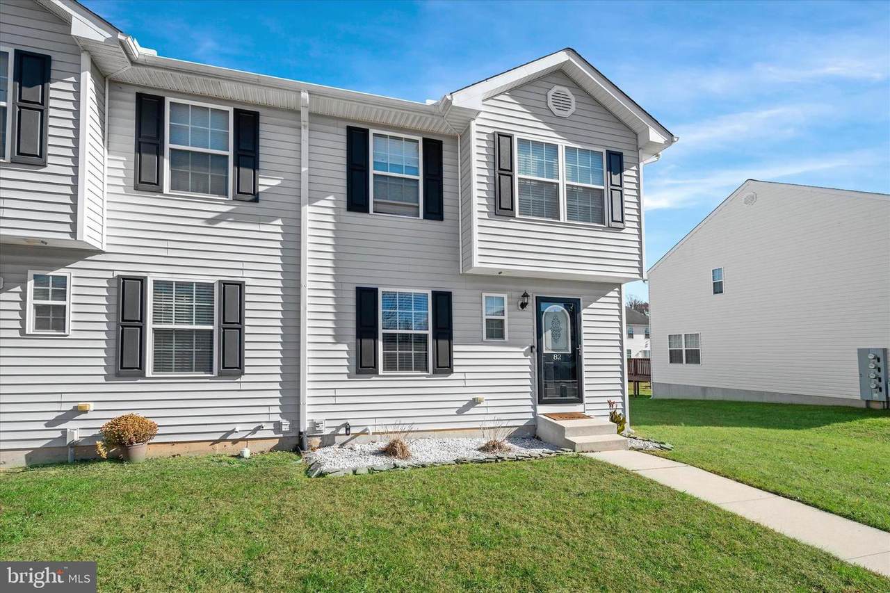 82 Medal Way - Photo 1