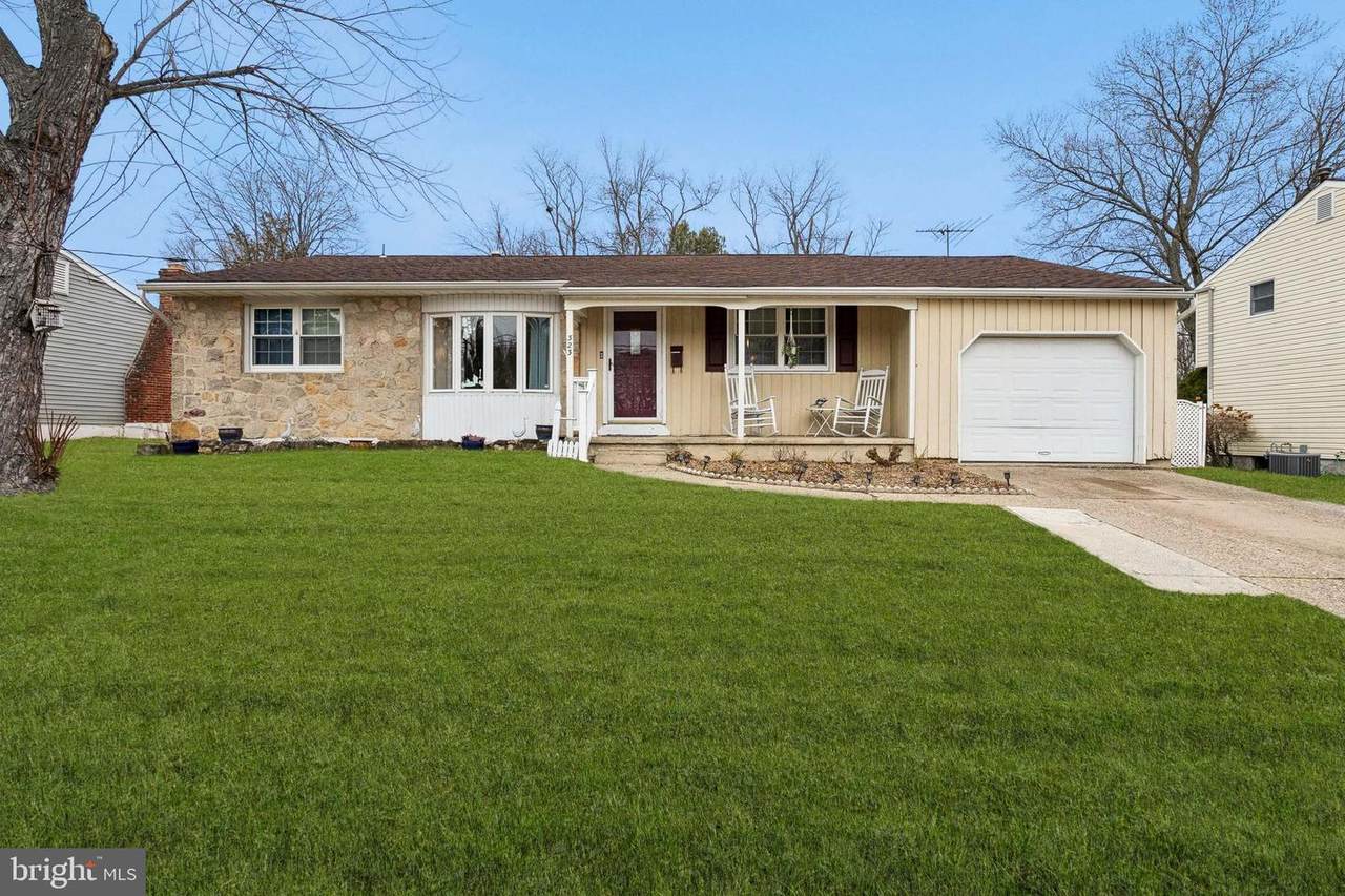 323 Westminster Boulevard - Photo 1