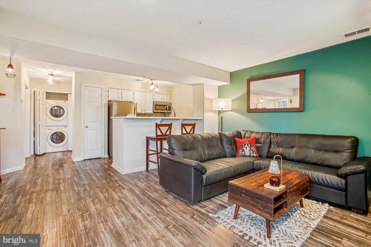 6000 Ellesmere Court - Photo 1