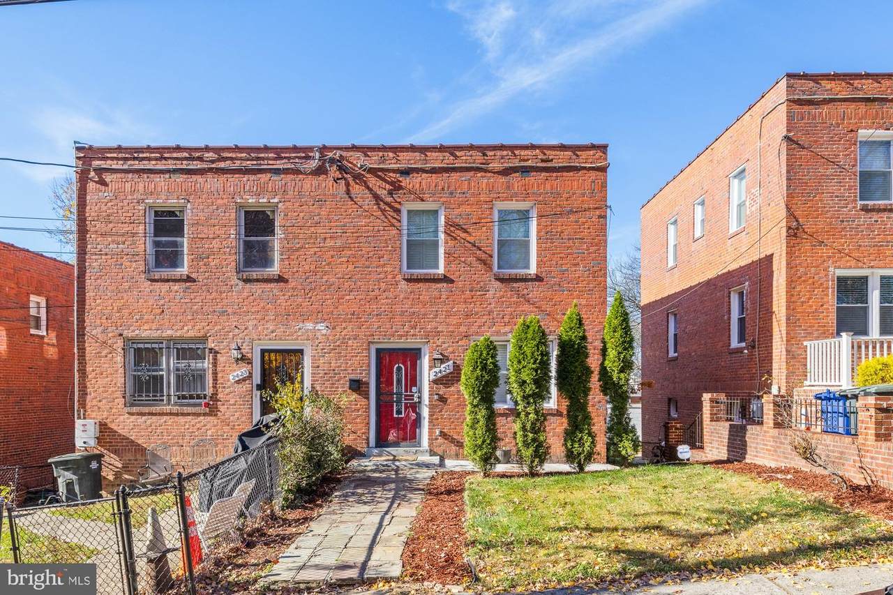 2421 18TH Place - Photo 1