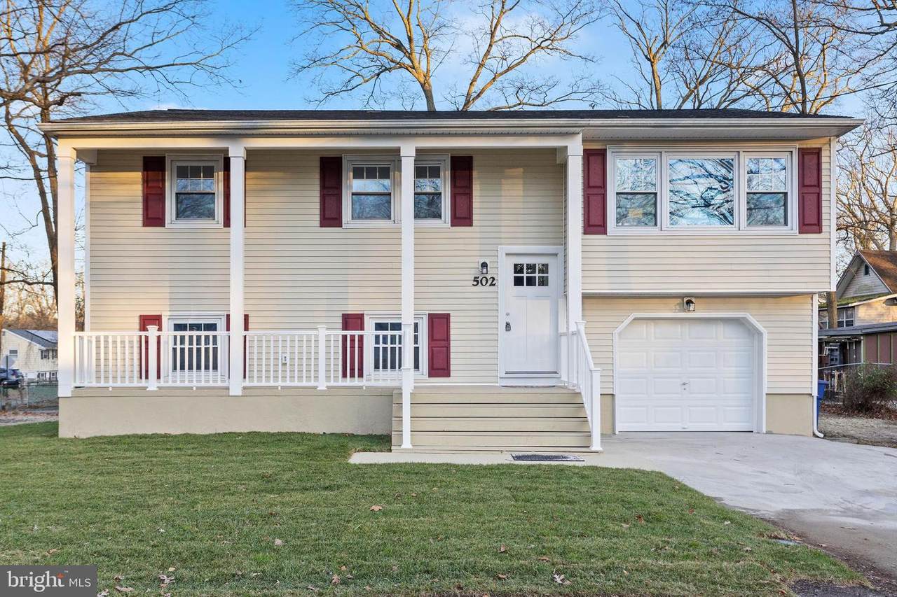 502 Hunter Boulevard - Photo 1