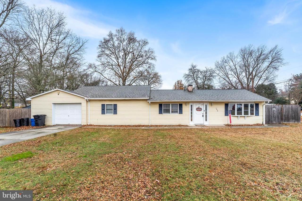 145 Lincoln Drive - Photo 1