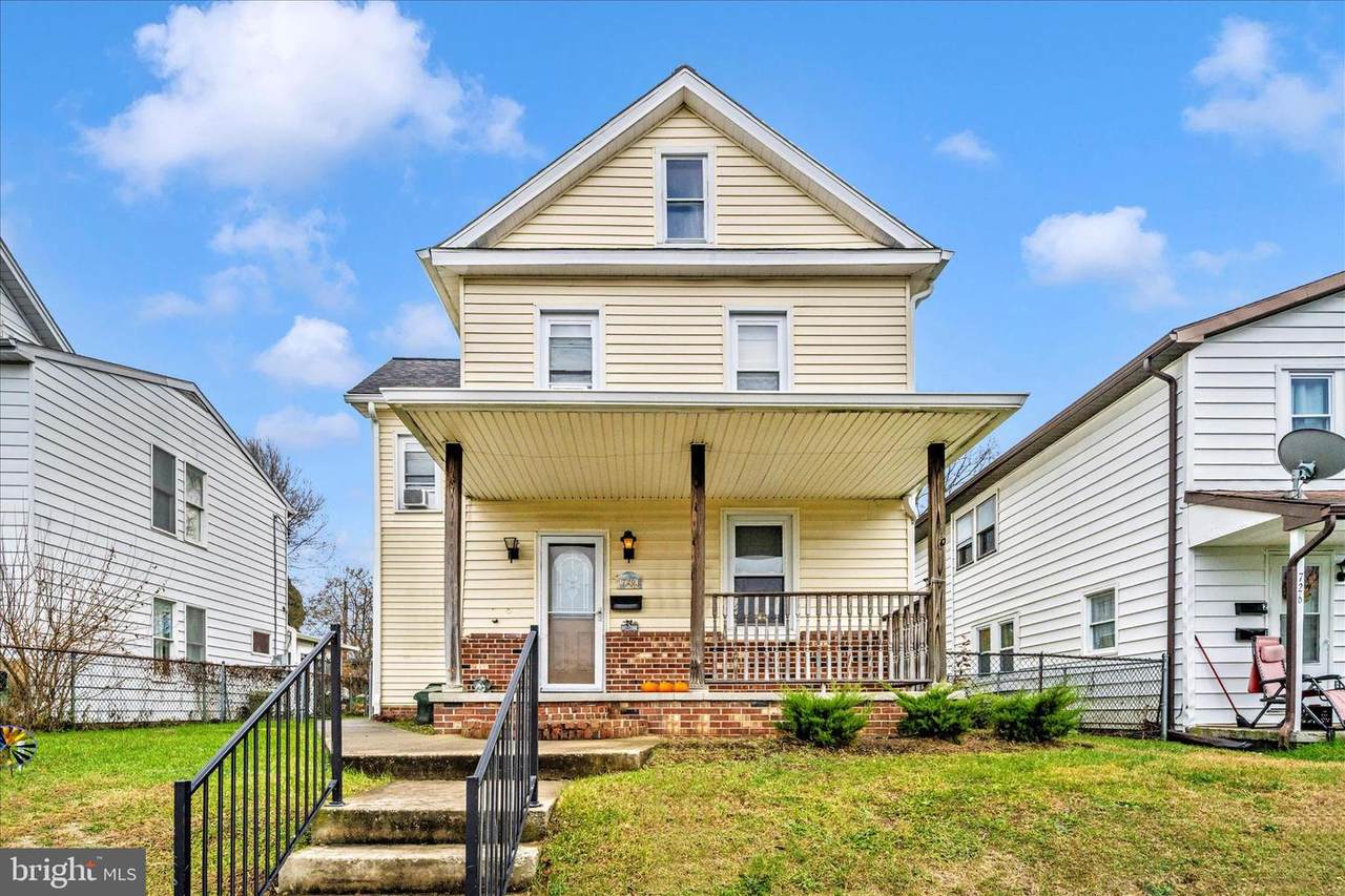 720 Maryland Avenue - Photo 1