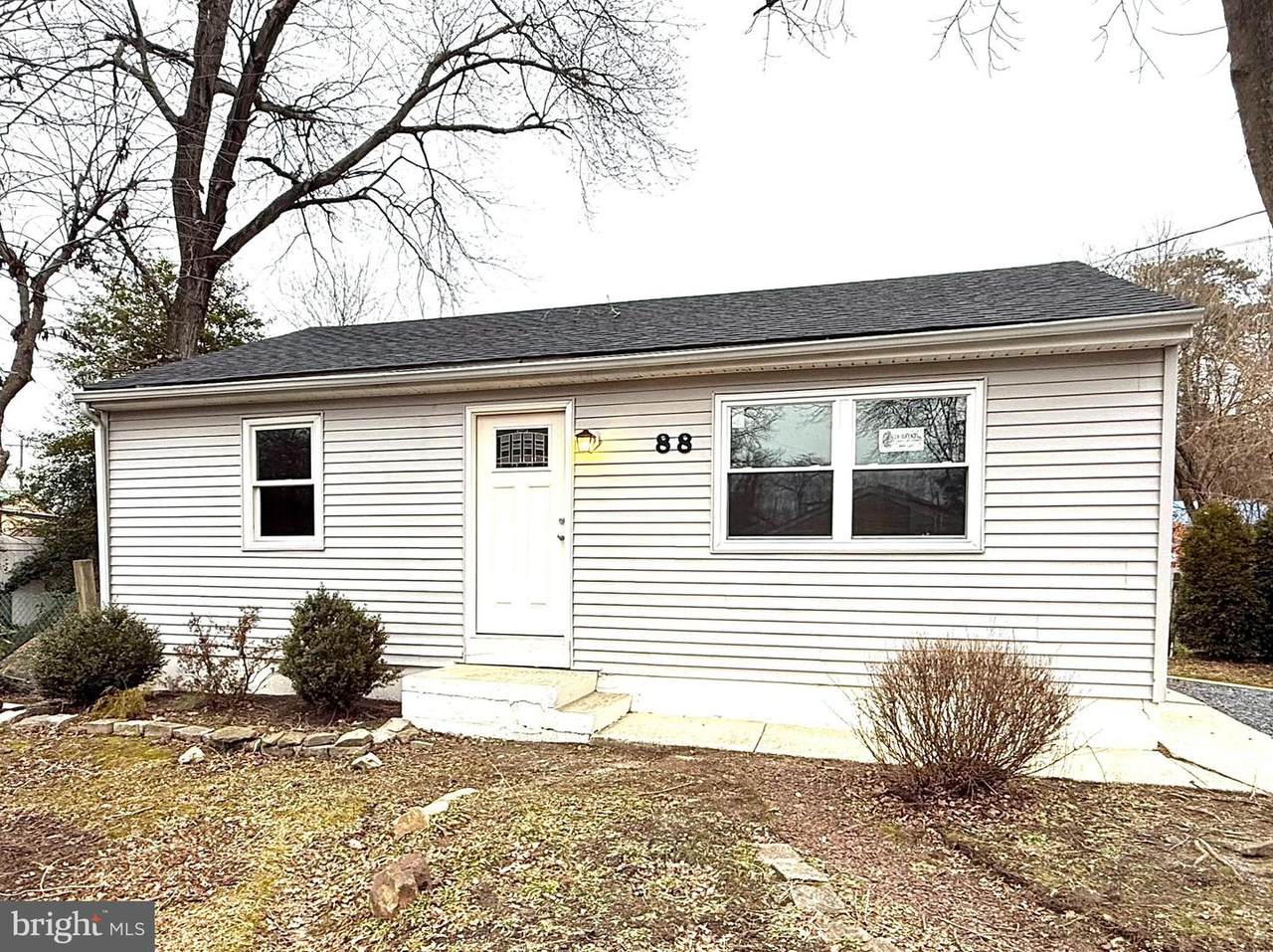 88 Eldridge Street - Photo 1