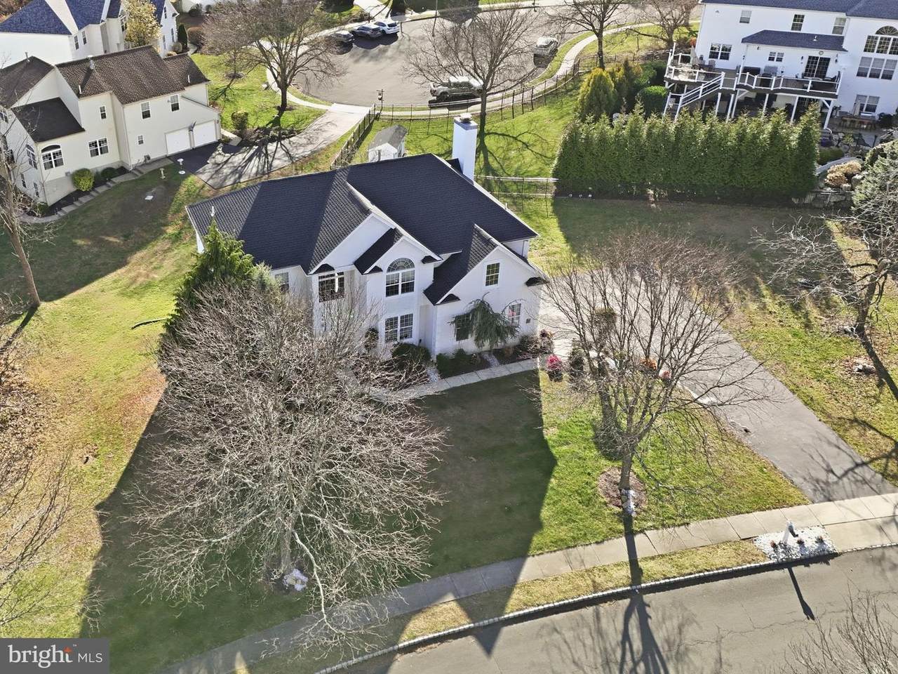 977 Hickory Ridge Drive - Photo 1