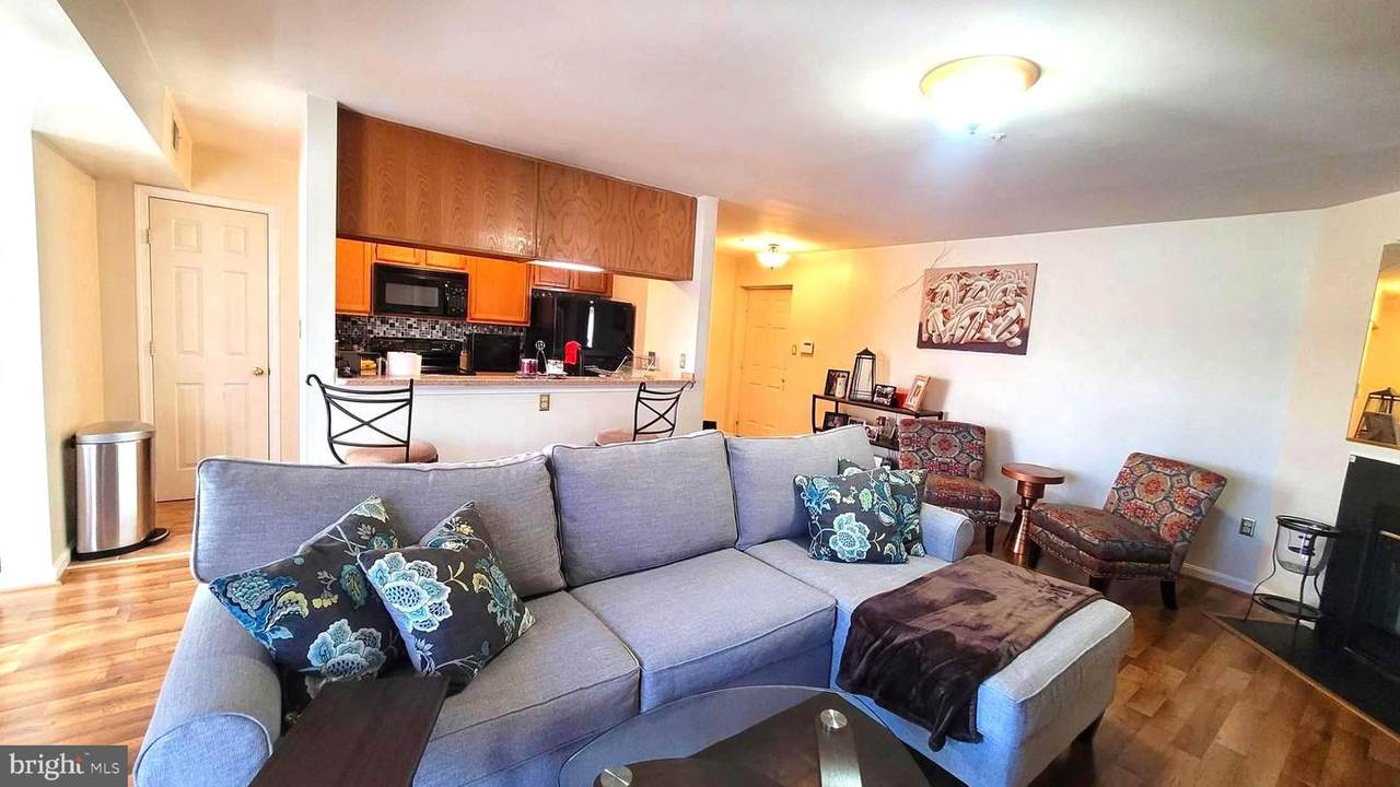 2061 Alice Avenue - Photo 1