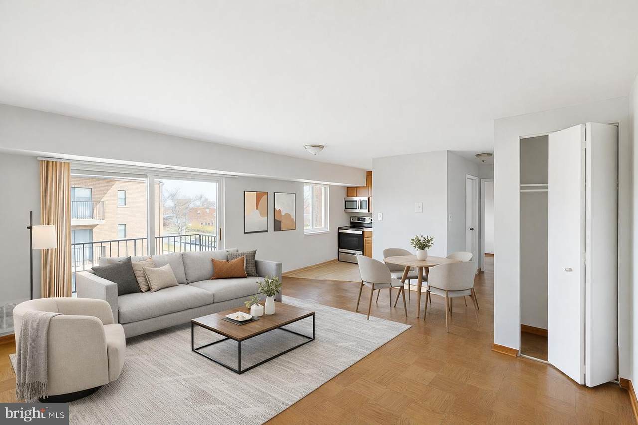 202 Mason Avenue - Photo 1