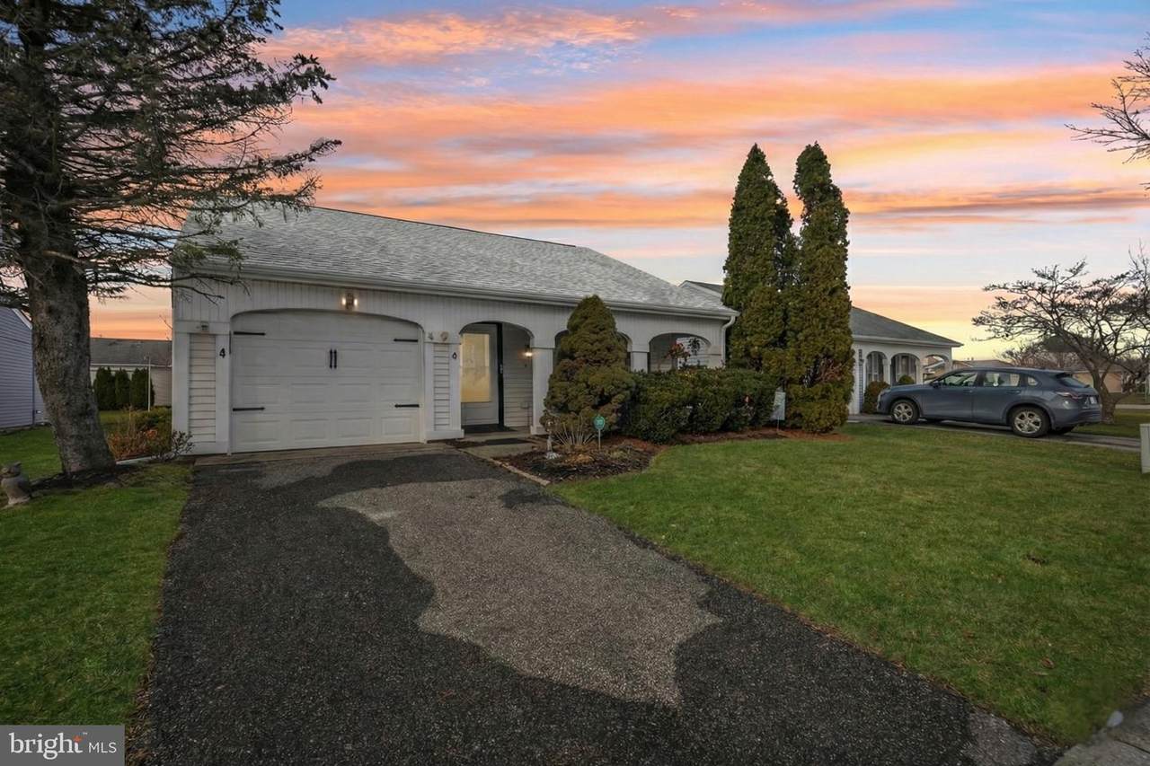 4 Harrogate La - Photo 1