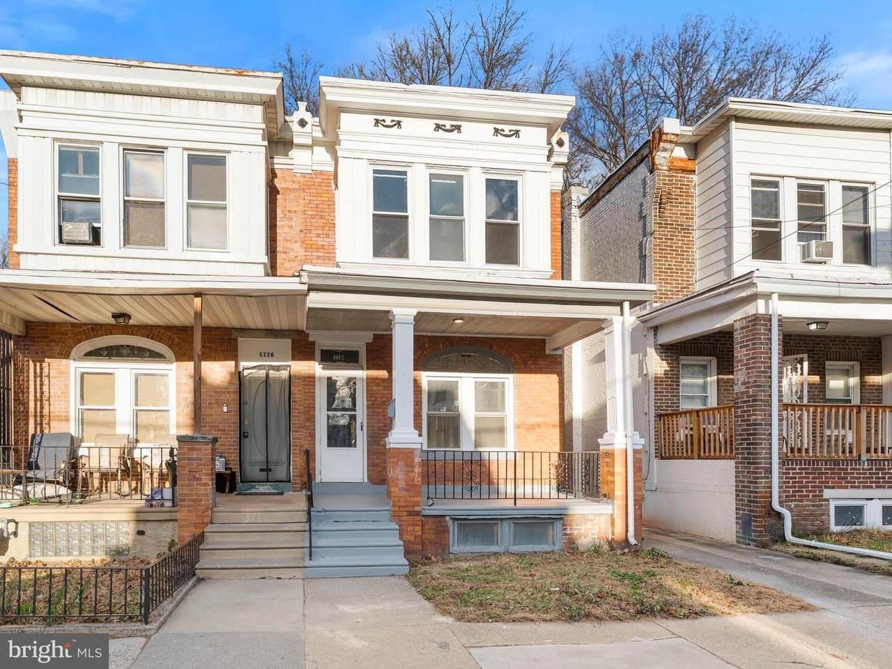 1118 Langham Avenue - Photo 1